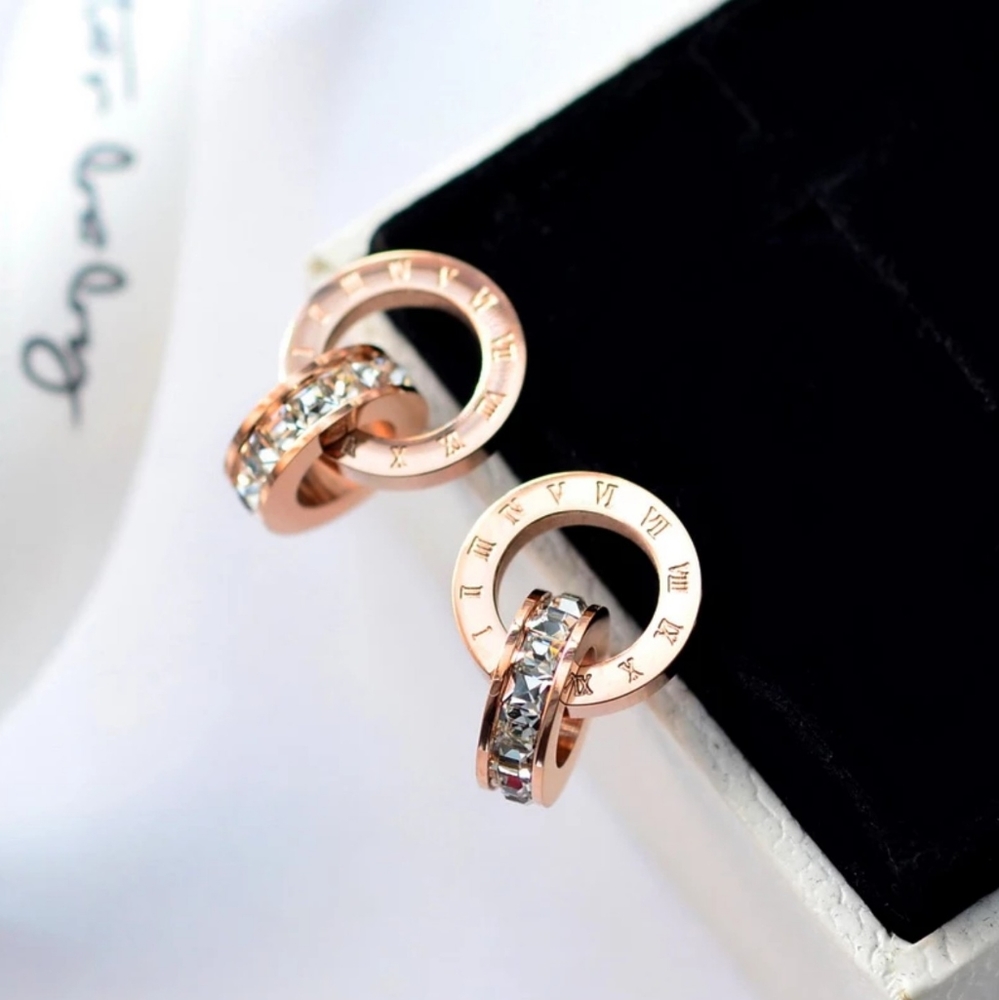 Roman Numerals Zircon Stud Earring for Woman 316L